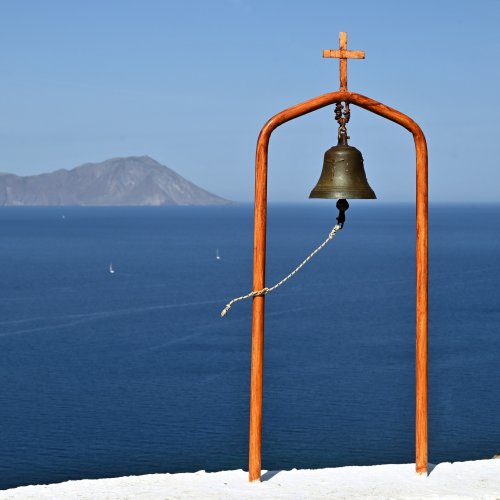 West Cyclades walking experience